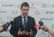Photo of Муцунски: Срамен е обидот што доаѓа од земја членка на ЕУ за редефинирање на македонскиот национален идентитет