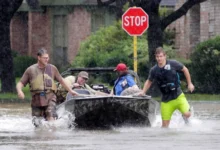 Photo of Најмалку 24 загинати во поплавите во Тексас, меѓу нив и деца