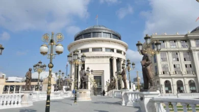 Photo of Затворски полицаец фатен со марихуана и кокаин пред преземање на ноќна смена