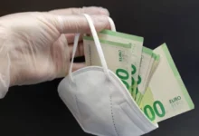 Photo of Медицинско лице фатено како прима поткуп, Министерството за здравство бара истрага и ги повикува граѓаните да пријавуваат вакви случаи