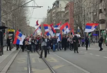 Photo of Рускиот уметник Јар Булавин протеран од Србија, причина – фотографии од протест, тврдат студентите