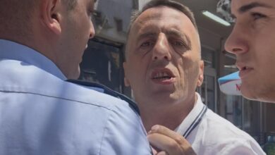 Photo of Данела со ново обраќање рано утринава: Смислиле ново сценарио