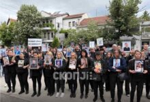 Photo of ,,Ајде мајки”, на +40 степени да докажеме дека нема ништо посилно од болка и љубов“, нов марш во Кочани, мајките со апел