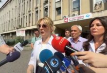 Photo of Се бара притвор за едно од лицата кои физички ја нападнале Арсовска –ОЈО за инцидентот