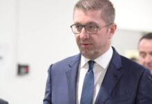 Photo of „Лупа.бг“: Мицкоски аплицирал за бугарско државјанство во Скопје во 2008