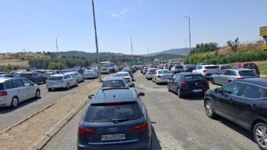 Photo of Долги колони и чекање на Богородица и Евзони: За влез во Грција се чека и по три часа