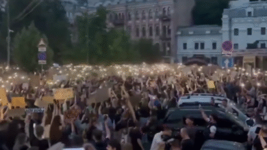 Photo of Масовни протести во Украина откако Зеленски стави потпис на законот со кој се ограничува моќта на двете антикорупциски агенции