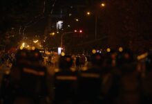 Photo of 16 приведени на протестите во Белград