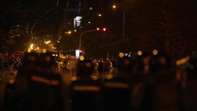 Photo of 16 приведени на протестите во Белград