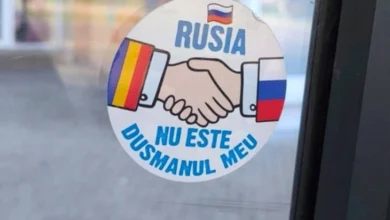 Photo of Кремљ започна нова пропагандна кампања низ Европа, лиферува налепници „Русија не е мој непријател“