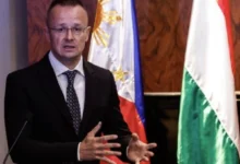 Photo of Сијарто: Проблемот е што со Европската Унија владее елита