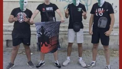 Photo of Битолчани  принудиле Албанец од Шведска да ја соблече маицата со орел среде Широк Сокак: Жестока реакција на ДУИ