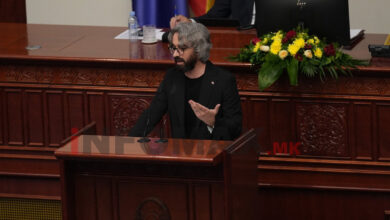 Photo of Наместо ДПМНЕ да ја укине историската комисија им дале 2.000 евра хонорар – и од овие очекувате да ни го чуваат “идентитетот” ?