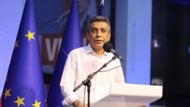 Photo of Се огласи Меџити: За Чаир ја напуштам владата – се враќам меѓу мојот народ
