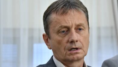 Photo of Српскиот министер Глишиќ е на респиратор и во тешка состојба по операцијата
