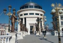 Photo of Веел знаме на „голема Албанија“ – доби условна казна и протерување со петгодишна забрана за влез во Македонија