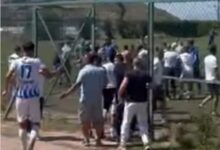 Photo of Видео: Родители и навивачи на Шкупи нападнаа и претепаа играчи од пионерите на Брегалница во Штип