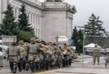 Photo of ТРАМП ГИ СТАВА ПОД ДРЖАВНА КОНТРОЛА ЧИКАГО И ЊУЈОРК Националната гарда излегува на улиците да се справи со криминалот