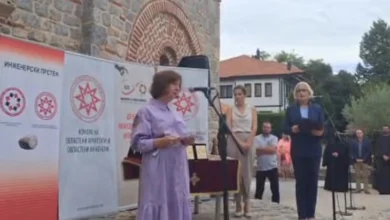 Photo of Сиљановска-Давкова: Наместо декларација за црвените линии на државата, партиите да се договорат како ќе настапуваат надвор од државата