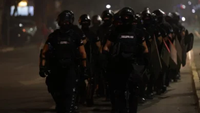 Photo of Видео: Српската полиција и жандармерија интервенираа пред Филозофскиот факултет и Факултетот за спорт во Нови Сад