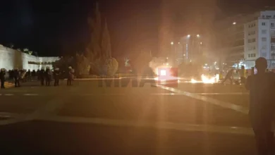 Photo of Видео: Молотови коктели во Атина по протестот за железничката несреќа