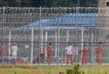 Photo of Стотици јужнокорејски работници протерани од САД поради „погрешни визи“