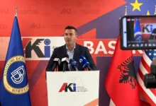 Photo of Адеми: Каде завршија 250 милиони евра од унгарскиот кредит, Албанците надвор од листата на корисници