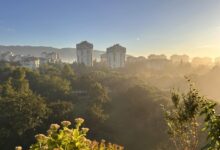Photo of (ВИДЕО) Во чад и неподнослива миризба учениците од Аеродром ја почнаа учебната година