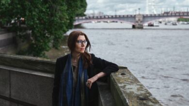 Photo of Како е да се пишува во ерата на демагозите: Леа Ипи разговара со Елиф Шафак