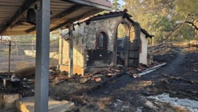 Photo of „Печат очите, пече грлото од пожарот, ама најмногу пече душата…“ – Трогателно сведоштво за штетата на едно семејство од пожарот во Раштак