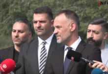 Photo of (ВИДЕО) Вицепремиерот на Мицкоски одби да одговори на македонски јазик!
