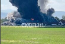 Photo of (Видео) Снимки од објектот кој гори на влез од Скопје