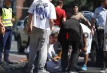Photo of Видео: Бујар Османи му дава прва помош на повреден велосипедист по сообраќајка во Скопје