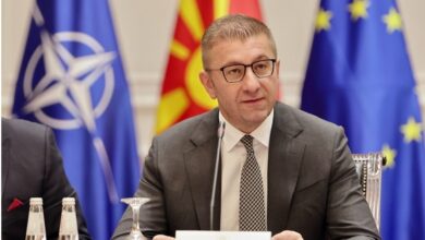 Photo of „Имаат рејтинг 2 отсто“: Мицкоски не прифаќа судиите и обвинителите да имаат плата до 350.000 денари месечно