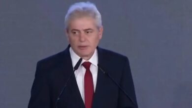 Photo of Али Ахмети: Ако Македонија не влезе во ЕУ, тогаш некои ќе одат со Бугарија, некои со Албанија