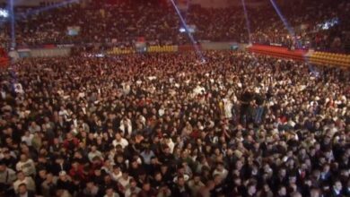 Photo of (ВИДЕО) Видео инсерти од војната и скандирање „УЧК, УЧК“ на предизборната конвенција на ДУИ