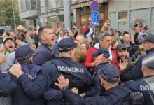 Photo of Неколку инциденти на протестите и контрапротестите во Србија