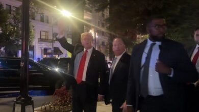 Photo of Го прашаа Трамп за дроновите во Полска додека излегуваше од ресторан