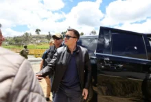 Photo of Нападнат конвојот на претседателот на Еквадор, Нобоа