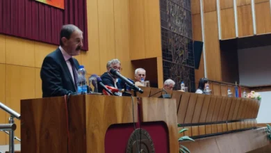 Photo of Попов: Официјализирањето на македонската азбука и на македонскиот стандарден јазик не е „вештачка конструкција