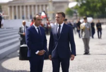Photo of Францускиот премиер Лекорни ја суспендира контроверзната пензиска реформа на претседателот Макрон