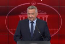Photo of Клековски: Пристигнаа 15 претставки од пациенти за сомнителни кардиохируршки интервенции, ги препративме до МЗ