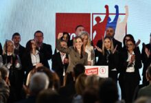 Photo of Костова: Со стиснати тупаници против апашлукот на ДПМНE