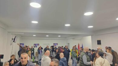 Photo of (ВИДЕО) Славеничка атмосфера во штабот на Максим Димитриевски во Куманово