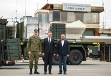 Photo of Курти објави фото од турски беспилотни летала што пристигнаа во Приштина