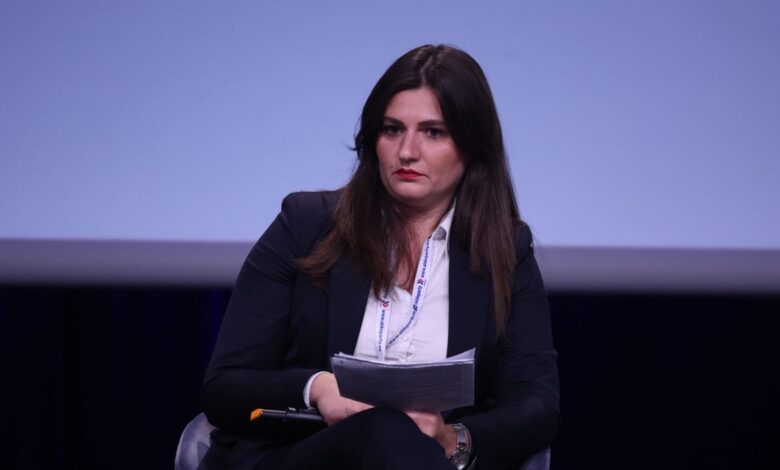 Photo of (ВИДЕО) Моника Зајкова: Дадов изјава на нотар дека немам друго државјанство освен македонското