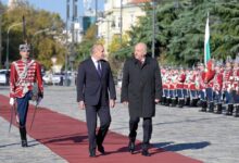 Photo of Радев  до  Орбан : Да ги убедиме нашите браќа во Македонија за промена на Уставот