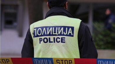 Photo of Насилници им се заканувале на скопјанец и неговата девојка, им ја искршиле колата со тврди предмети