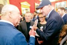Photo of Влатко Стефановски и Милчо Манцевски на прием кај Кралот Чарлс трети