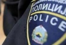 Photo of Ѝ влегол дома  преку незаклучена врата, кога го затекнала како краде накит, ја бутнал и избегал